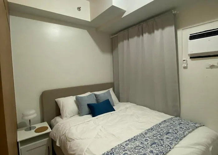 Glam Residences - Besides To Gma & Mrt Kamuning Aparthotel